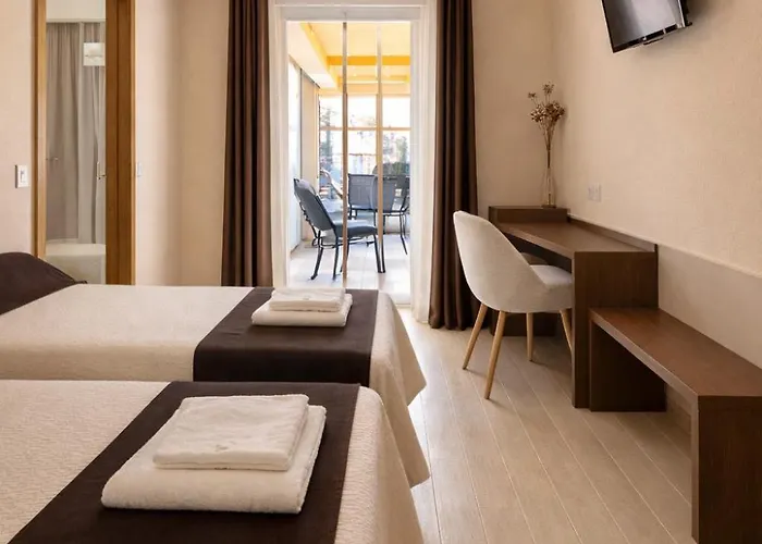 Ancla Hotel *